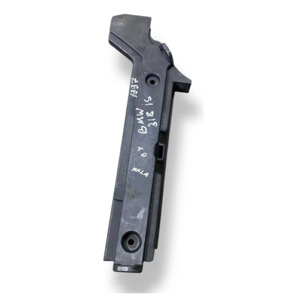 Acabamento Porta Mala Traseiro Direito  318i S 1997  8122392