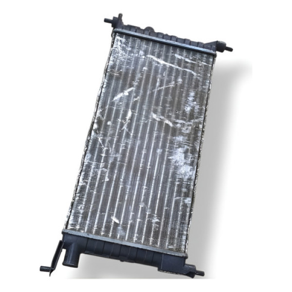 Radiador Agua Chevrolet Corsa 1.6 1998 1999 2000 Mpbi