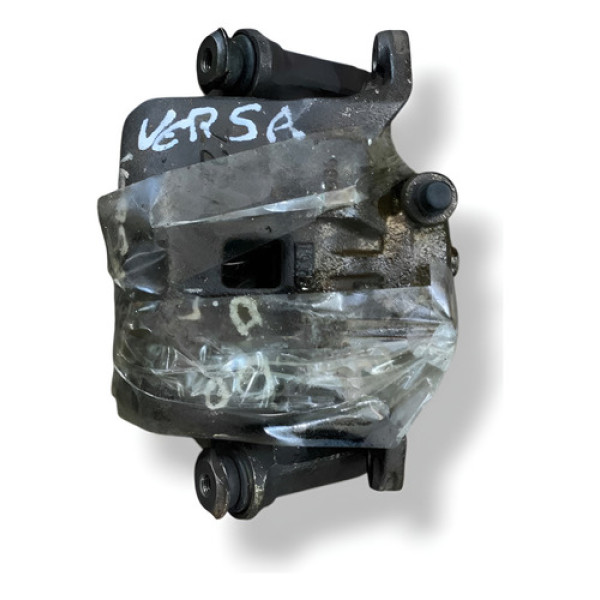 Pinça Freio Dianteira Direita Nissan Versa 1.6 S 2020