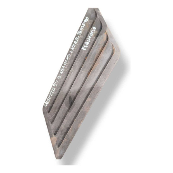 Portinhola Entrada Ar Traseira Esquerda Gm Chevette 1994/98 Preto