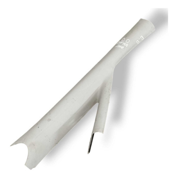 Acabamento Parabrisa Lado Direito Zafira 2008 24411752rh