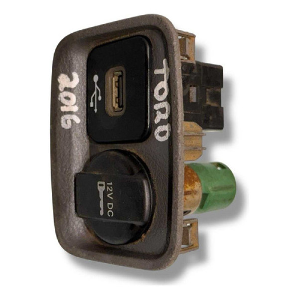 Moldura Entrada Usb Tomada Fiat Toro 2016 A 2020 735600659