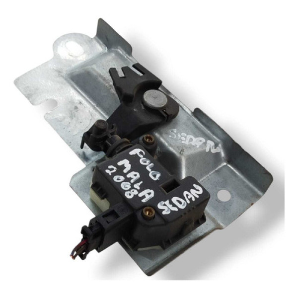 Trava Elétrica Tampa Traseira Volkswagen Polo 2008 6q5827425