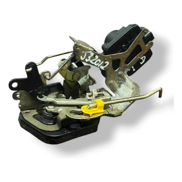Fechadura Porta Traseira Direita Jac J3 2012 6205160u8010r