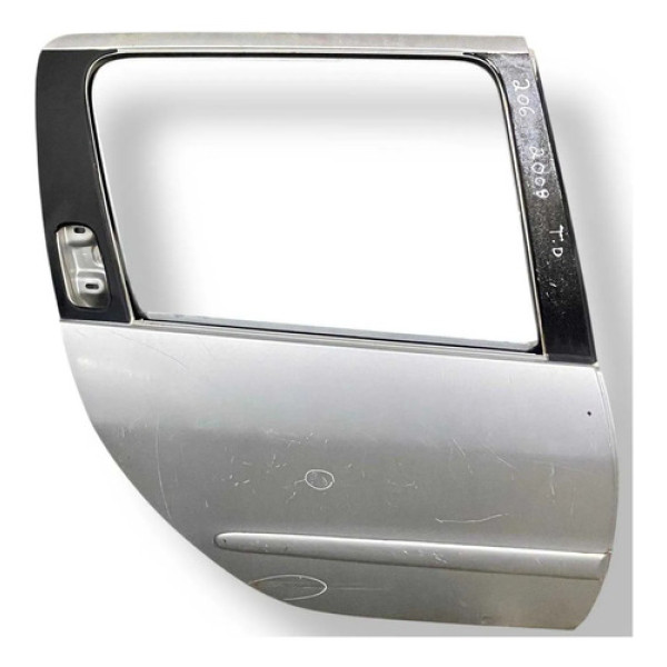 Porta Traseira Direita Peugeot 206 Sw 2008 A 2010 Detalhes Traseira Direita Prateado