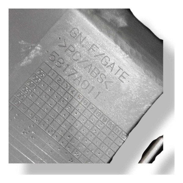 Moldura Tampa Traseira Mitsubishi Outlander  2012 5817a011