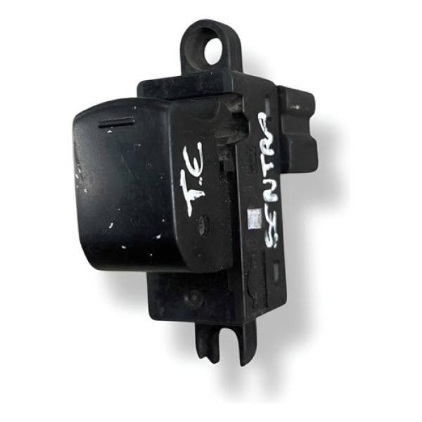 Botao Vidro Traseiro Esquerdo Nissan Sentra 2008 25421et000