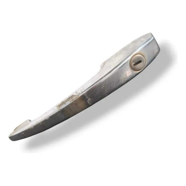 Maçaneta Externa Dianteira Direita Volkswagen Brasilia 1976 Prateado Dianteira