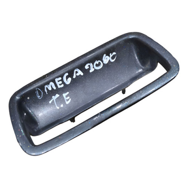 Moldura Maçaneta Externa Traseira Esquerda Omega Gls 2000  Preto Traseira