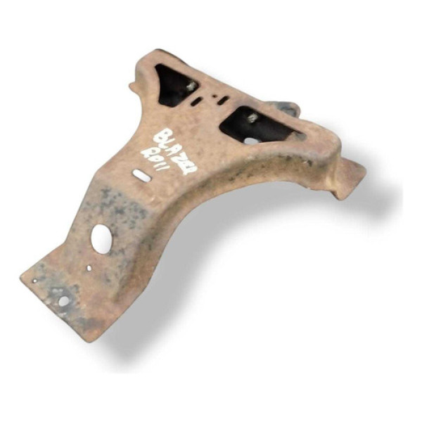 Suporte Fechadura Trava Capô Gm Blazer 2008 2009 2010 2011