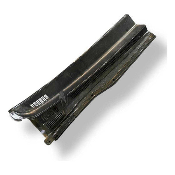 Grade Churrasqueira Lado Direito Hilux 2013 2016 557810k050 Preto Brilhante