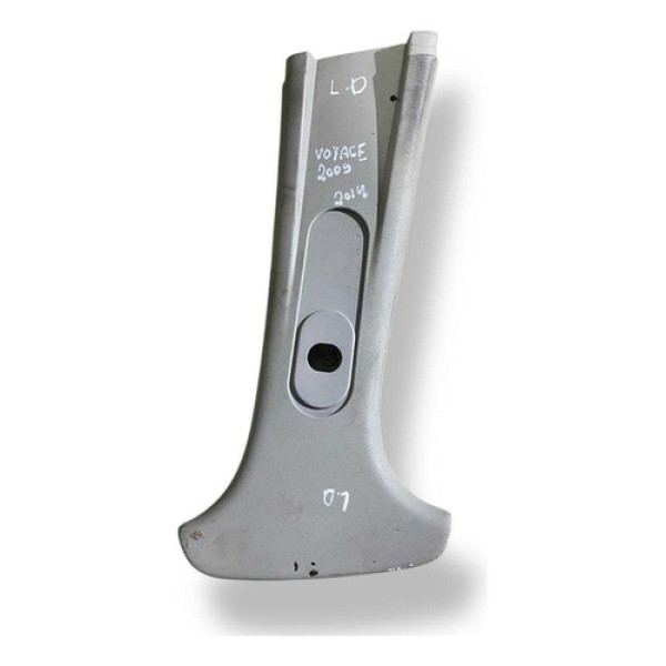 Moldura Coluna Lado Direito Vw Voyage 2014 2015  373867400a