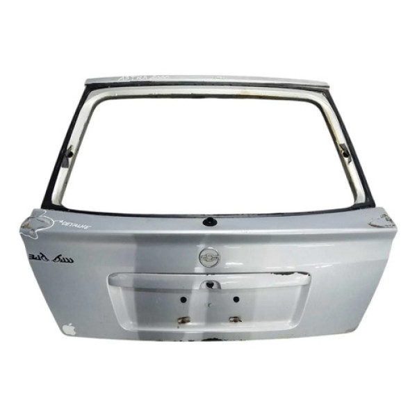Tampa Traseira Porta Malas Chevrolet Astra 2000/2001 Detalhe Prateado