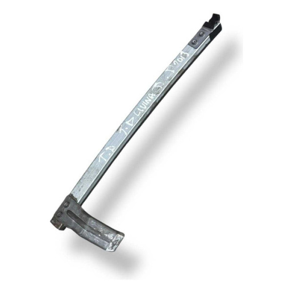 Guia Canaleta Vidro Traseiro Direito Nissan Livina 2009 Prateado