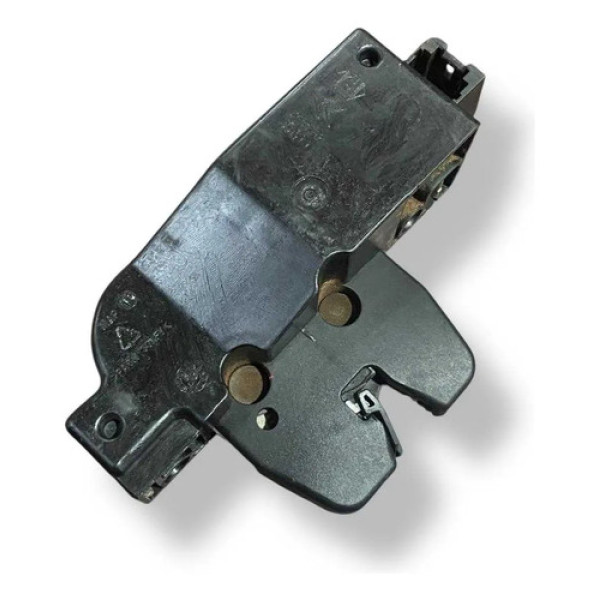 Fechadura Tampa Traseira Peugeot 307 2010 9653208080 Detalhe