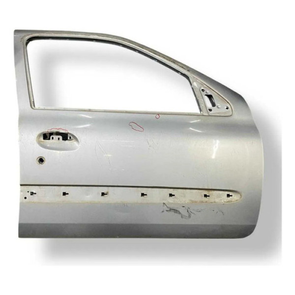 Porta Dianteira Direita Renault Clio 2007 2008 2009 Detalhe Dianteira Direita Prateado