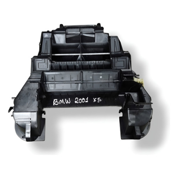 Acabamento Caixa Roda Diant Esquer Bmw X5 2001 51718408960 Preto