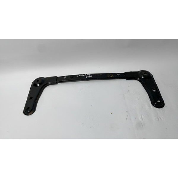 Travessa Inferior Radiador Megane Gt Dyn 2.0 08 8200675843 Brilhante