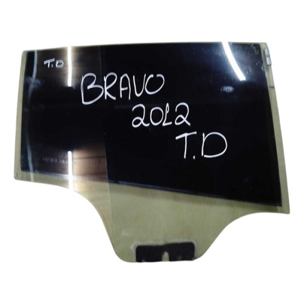 Vidro Traseiro Direito Fiat Bravo 2011 2012 2013 2014