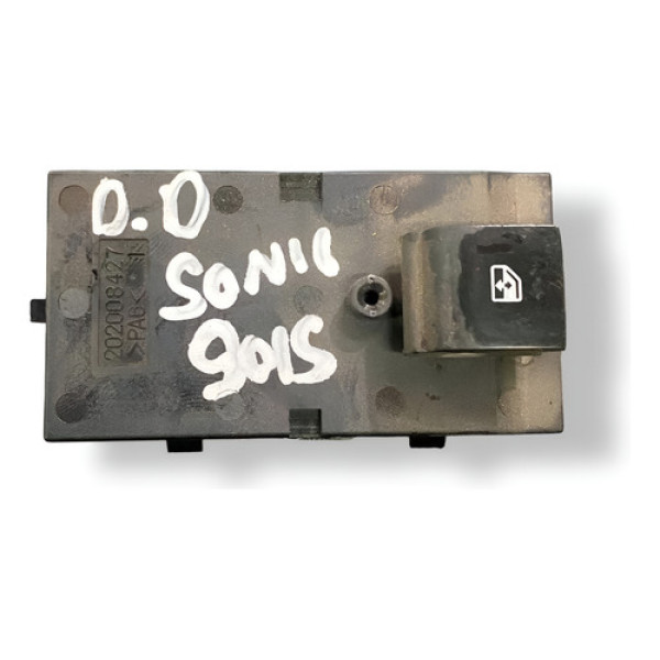 Botão Vidro Dianteiro Direito Chevrolet Sonic 2013 202008427