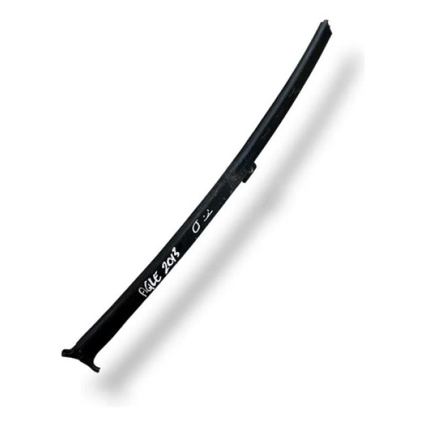 Guia Vidro Traseira Direita Chevrolet Agile 2013 2014 2015 Preto