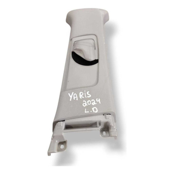Moldura Coluna Central Lado Direito Yaris Sedan 7302302050