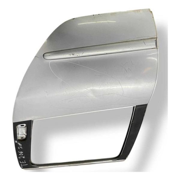 Porta Traseira Esquerda Peugeot 206 Sw 2008 A 2010 Detalhe Traseira Esquerda Prateado