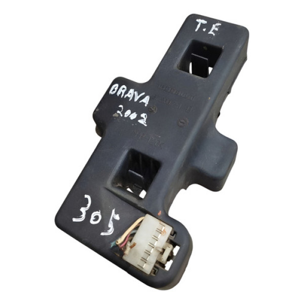 Circuito Da Lanterna Traseira Esquerda Fiat Brava  37200751 Esquerdo/motorista Cinza