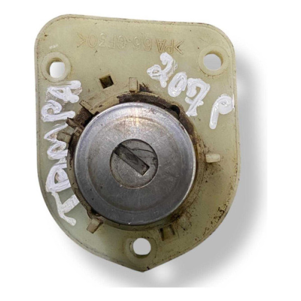 Cilindro Tampa Traseira Peugeot 207 2009 2010 2011 2012 2013