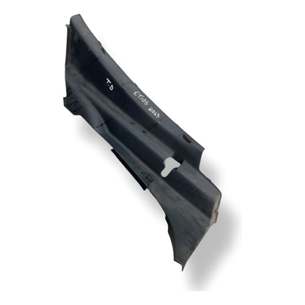 Acabamento Traseiro Direito Toyota Etios 2014 625510d040 - Preto