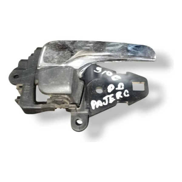 Maçaneta Interna Dianteira Direita Mitsubishi Pajero 2016 Prateado Dianteira