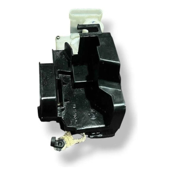 Fechadura Porta Dianteira Esquerda Fiat Siena 2006 2007 2008
