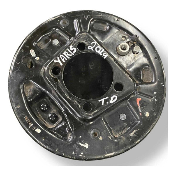 Espelho Cubo Freio Traseiro Direito Toyota Yaris Sedan 2025