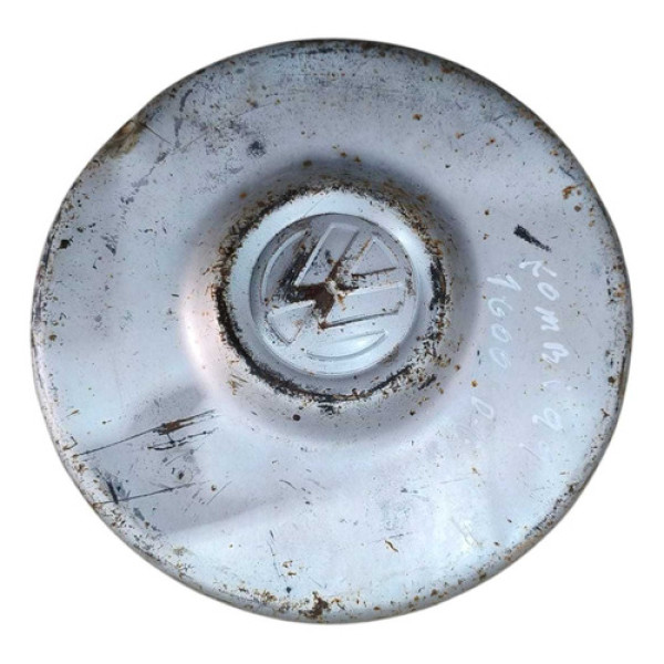 Calota Roda Dianteira Esquerda Volkswagen Kombi 1.6 1999  Prateado