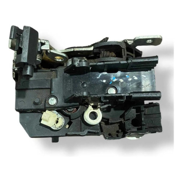 Fechadura Porta Dianteira Direita Renault Clio Sedan 2008