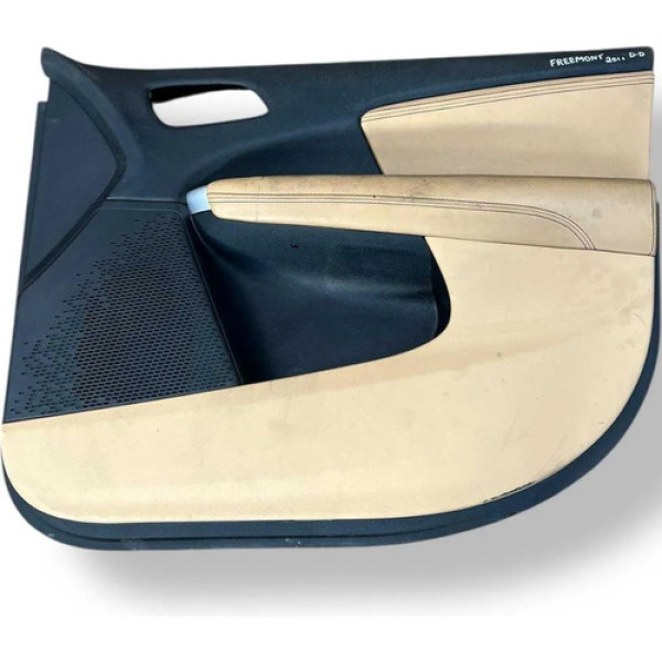 Forro De Porta Dianteiro Direito Fiat Freemont 3001049lfn