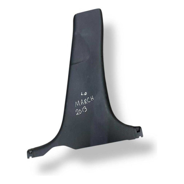 Acabamento Coluna Central Lado Direito March 2013 769151hl0a