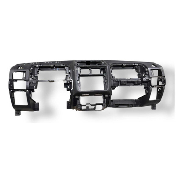 Painel Tabelier Mitsubishi  Pajero Tr4 2011 2012 Mr330051 Preto