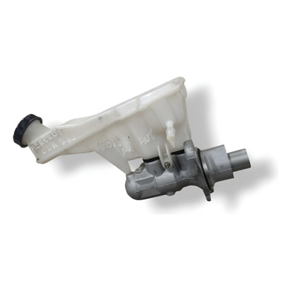 Cilindro Mestre Freio Mercedes-benz Cla 200 2013 A2464300202