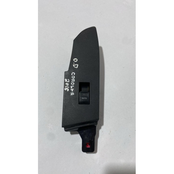 Moldura Botão Vidro Dianteiro Direito Toyota Corolla Xei 16