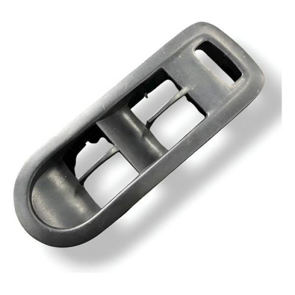 Moldura Vidro Diant Esquerdo Renault Sandero 2012 809607097r