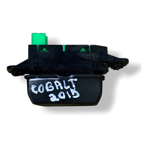 Botão Abertura Tampa Traseira Chevrolet Cobalt 2015 52064760