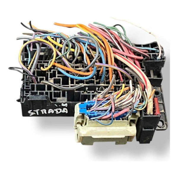 Caixa Fusíveis Fiat Strada 1.4 - 2013 2014 2015 2016 2017