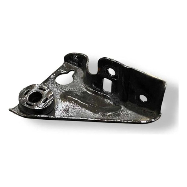 Suporte Inferior Direito Radiador Fiat Linea 1.8 2013 A 2016