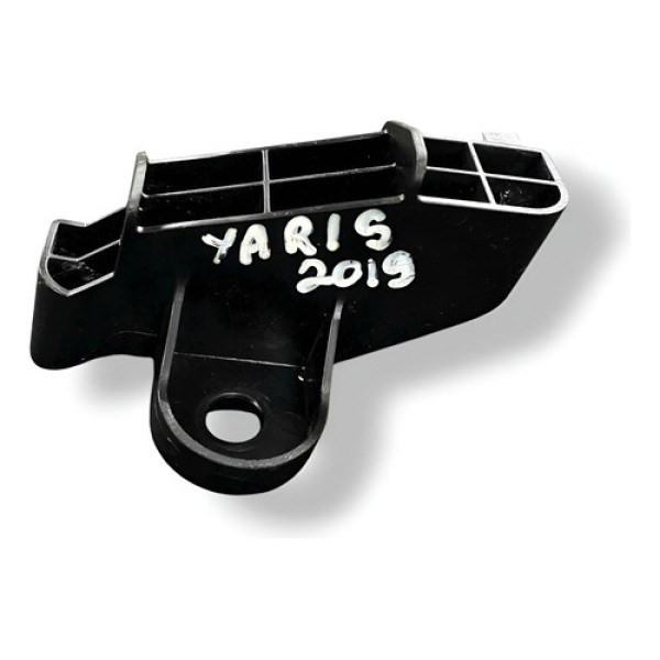 Suporte Parachoque Traseiro Esquerdo Yaris 2019 525630d160