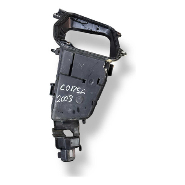 Moldura Caixa Relé Inferior Chevrolet  Corsa 2003 24458363