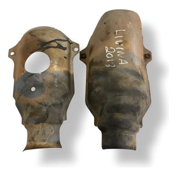 Defletor Protetor Calor Escapamento Nissan Livina 2013 2014