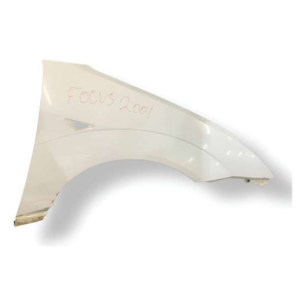 Paralama Direito Ford Focus 2001 2002 2003 2004  Detalhe