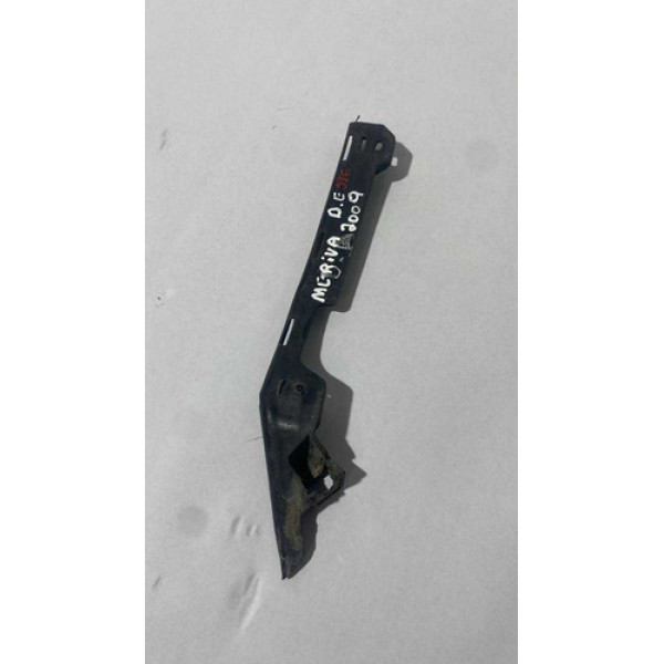 Guia Parachoque Dianteiro Esquerdo Meriva 2009 93295357