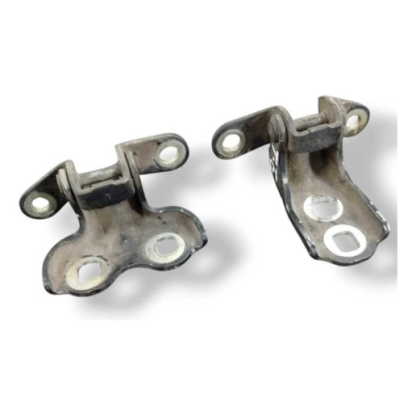 Dobradiça Porta Tarseira Esquerda Chevrolet Spin 2012 A 2016